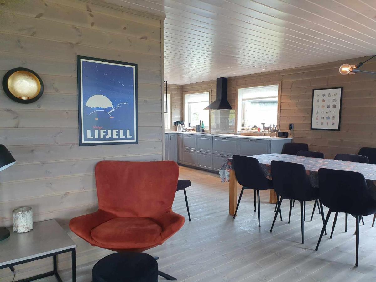In-out At Lifjell-mountain With Majestic Views Close To Bo Sommarand Holiday home *