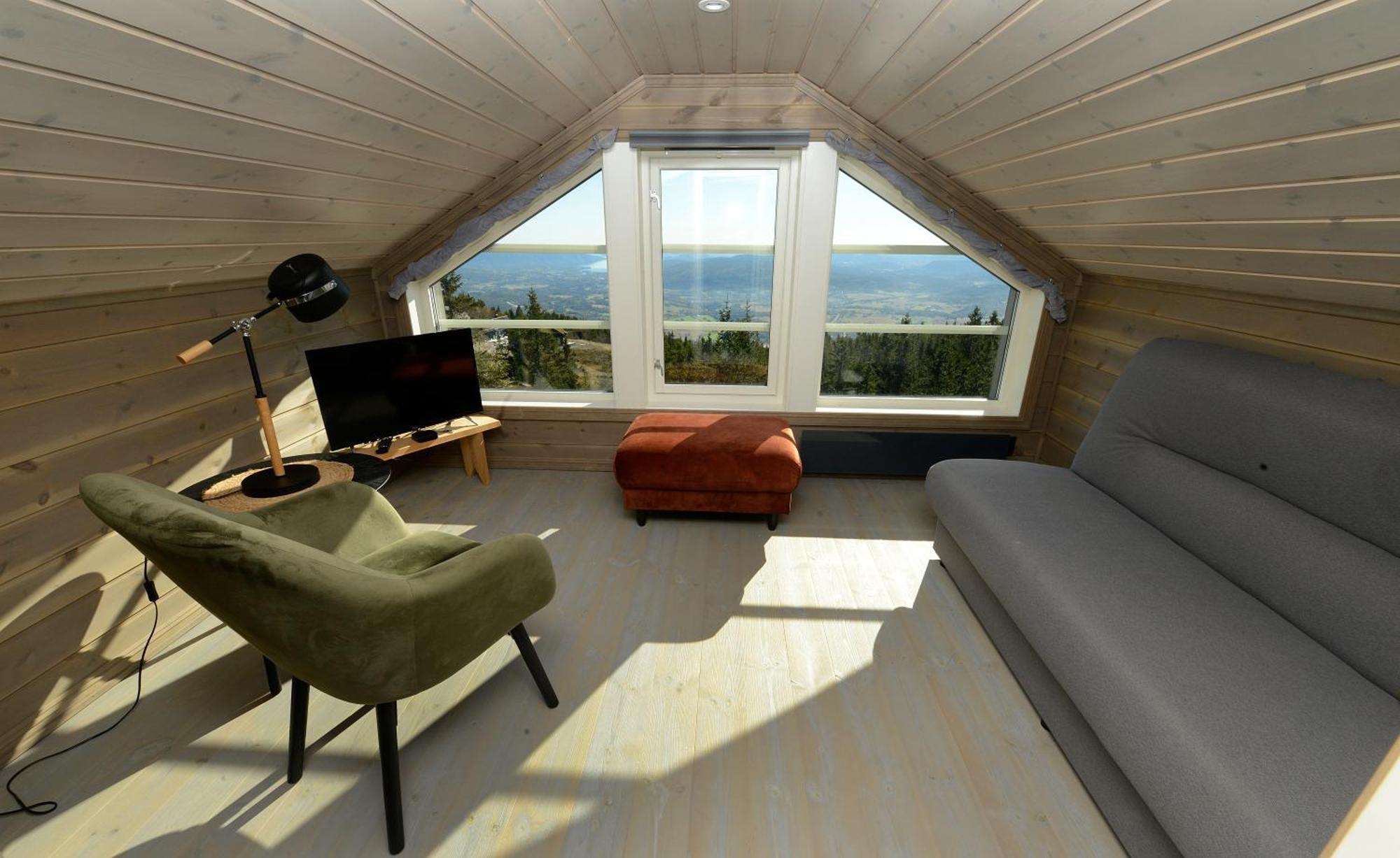In-out At Lifjell-mountain With Majestic Views Close To Bo Sommarand Bo (Telemark)