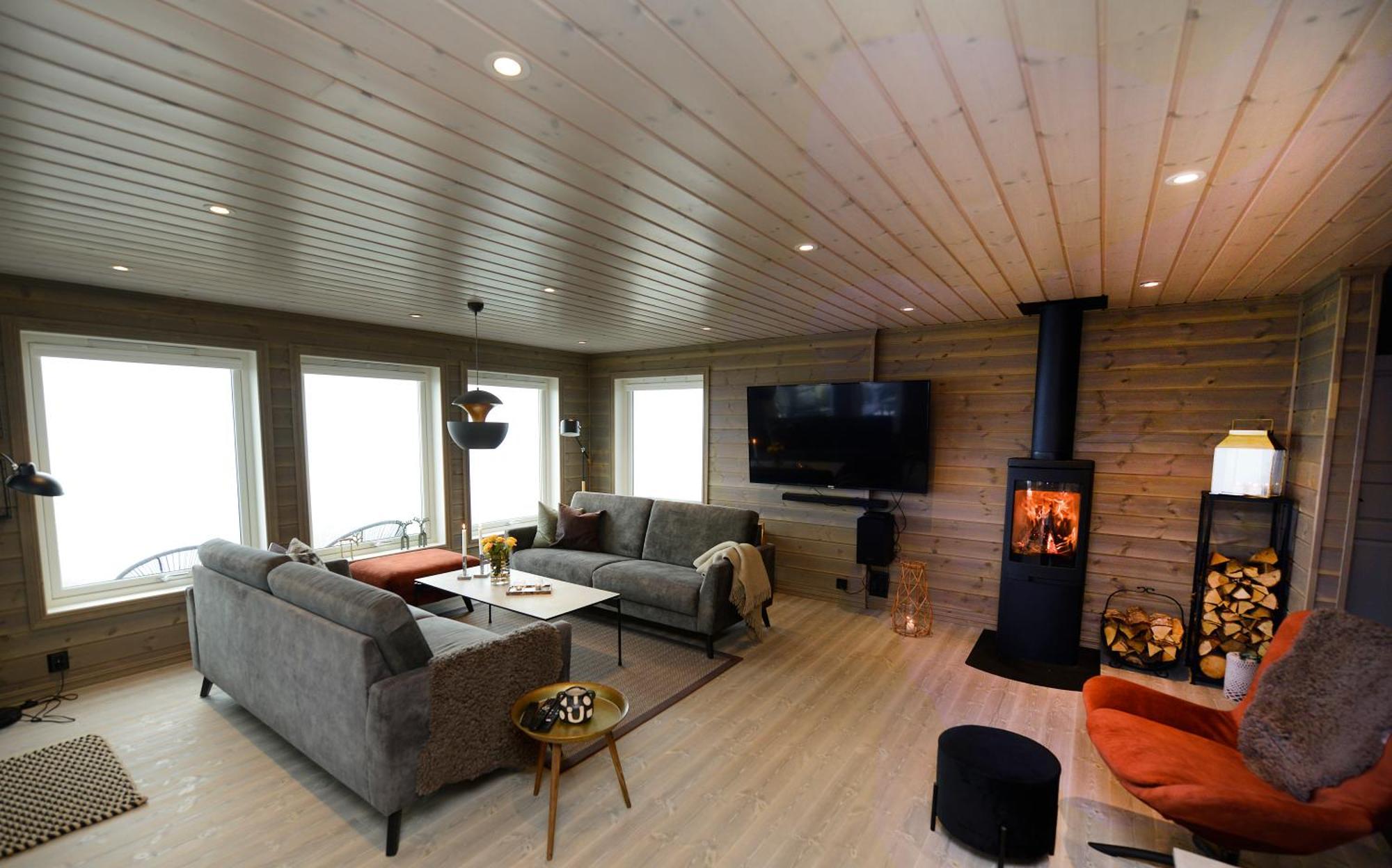 In-out At Lifjell-mountain With Majestic Views Close To Bo Sommarand